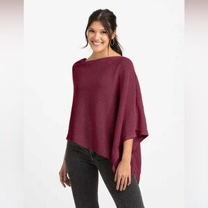Amma nursing cover in Burgundy.